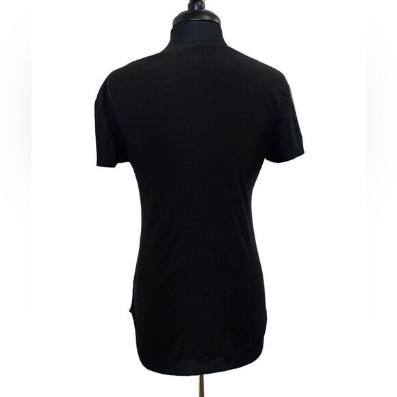 Cool skull tee  - Picture 2 of 3